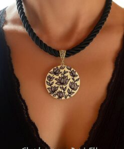 collier  Bohème La ronde des Fleurs