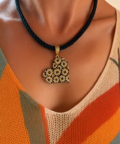 collier  Bohème coeur fleuri